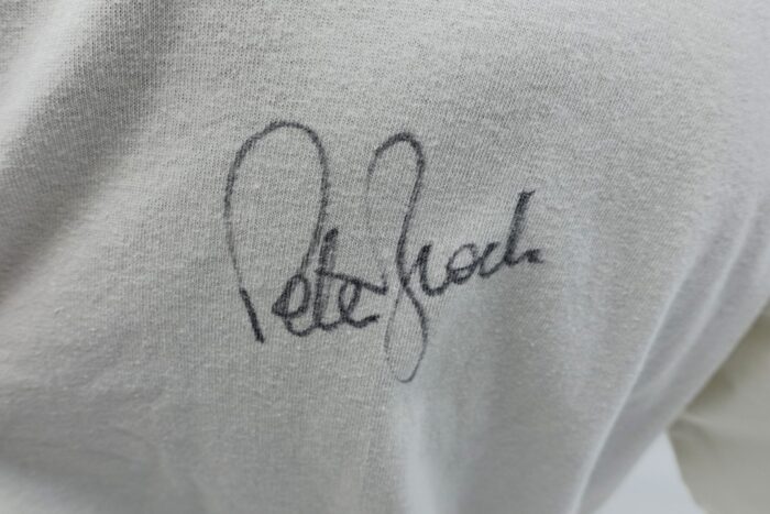 Signed Peter Brock Vintage 1994 Bathurst Tooheys 1000 Promo T-Shirt - Image 4