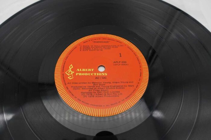 AC/DC Powerage Vinyl LP Record 1981 NZ BLUE Titles Alberts Press - Image 2